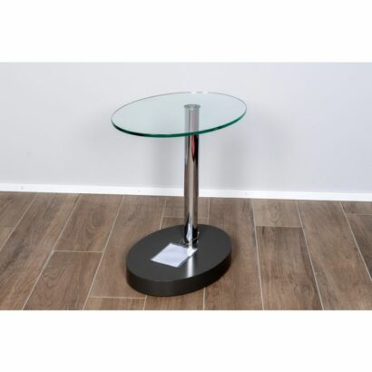 Der klein Klarglas Tisch ist ein kleiner, eleganter Tisch für jeden Anlass. Er ist zeitlos designt und passt zu jedem Einrichtungsstil.
